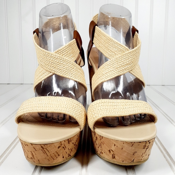 Steve Madden Elika Women Open Toe Synthetic Tan Wedge Sandal - Picture 4 of 14